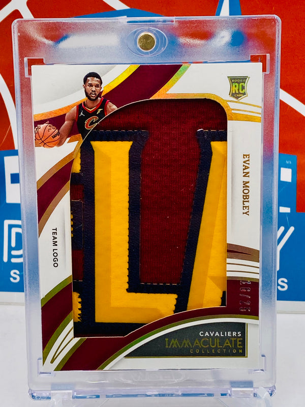 Panini Immaculate 2021-22 Team Logo Rookie Patch #/25